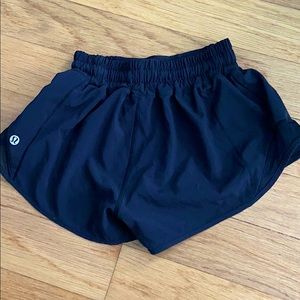 Lulu lemon hotty hot shorts